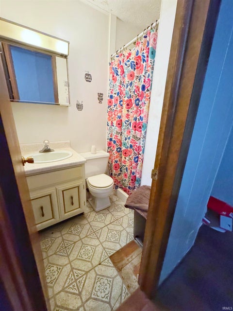 Tiny photo for 1100 Archway Drive, Lafayette, IN 47909 (MLS # 202644436)