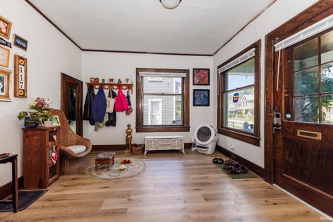 Tiny photo for 1007 E Main Street, Muncie, IN 47305 (MLS # 202635185)