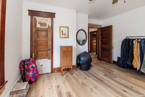 Tiny photo for 1007 E Main Street, Muncie, IN 47305 (MLS # 202635185)