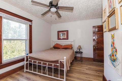 Tiny photo for 1007 E Main Street, Muncie, IN 47305 (MLS # 202635185)