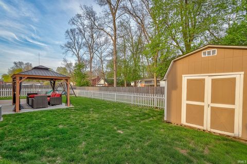 Tiny photo for 104 Alexandria Drive, Newburgh, IN 47630 (MLS # 202612503)