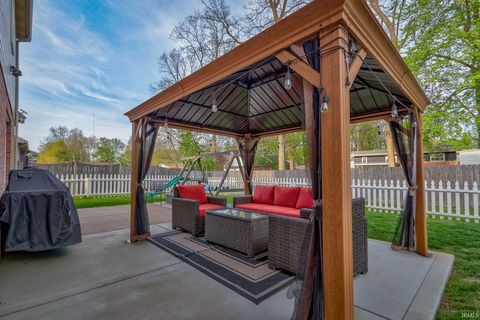 Tiny photo for 104 Alexandria Drive, Newburgh, IN 47630 (MLS # 202612503)