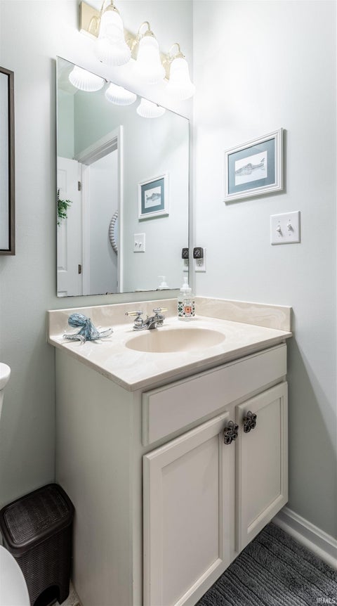 Tiny photo for 3212 Roselawn Drive, Evansville, IN 47711 (MLS # 202630190)