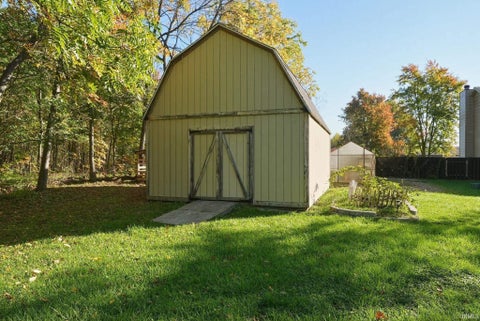 Tiny photo for 11033 Johnson Road, Fort Wayne, IN 46818 (MLS # 202643701)
