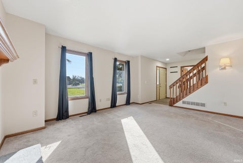 Tiny photo for 11033 Johnson Road, Fort Wayne, IN 46818 (MLS # 202643701)
