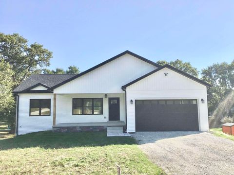 Photo of 449 W Washington Street, Winamac, IN 46996 (MLS # 202539186)