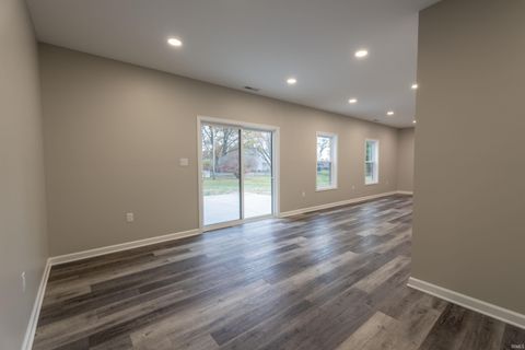 Tiny photo for 449 W Washington Street, Winamac, IN 46996 (MLS # 202539186)