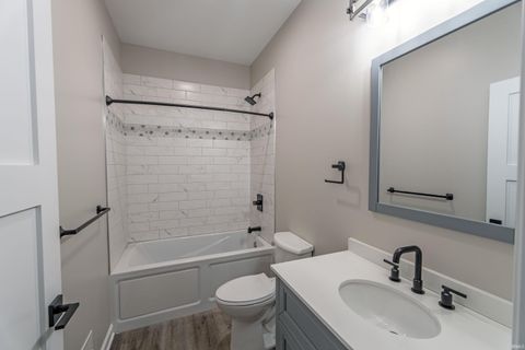 Tiny photo for 449 W Washington Street, Winamac, IN 46996 (MLS # 202539186)