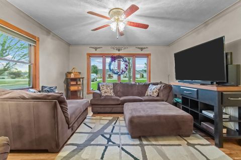 Tiny photo for 936 E Center Road, Kokomo, IN 46902 (MLS # 202615550)