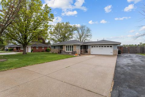 Tiny photo for 936 E Center Road, Kokomo, IN 46902 (MLS # 202615550)