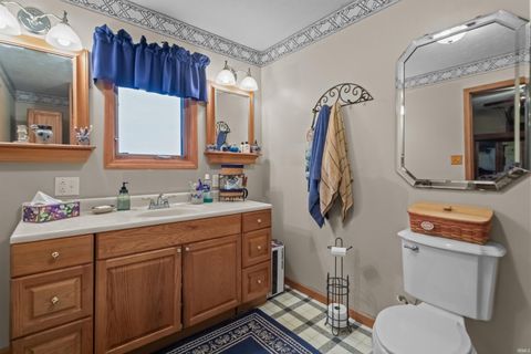 Tiny photo for 936 E Center Road, Kokomo, IN 46902 (MLS # 202615550)