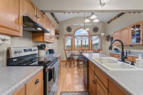 Tiny photo for 936 E Center Road, Kokomo, IN 46902 (MLS # 202615550)