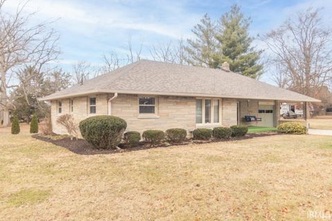Photo of 209 S Jefferson Street, Sulphur Springs, IN 47388 (MLS # 202549943)