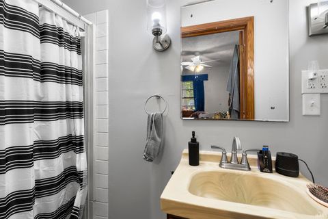 Tiny photo for 525 W Marion Street, Monticello, IN 47960 (MLS # 202617792)