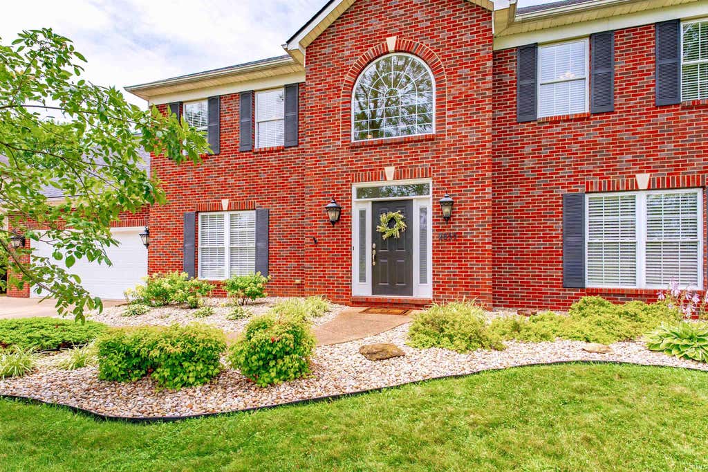 Photo of 2855 Briarcliff Drive, Newburgh, IN 47630 (MLS # 202626392)