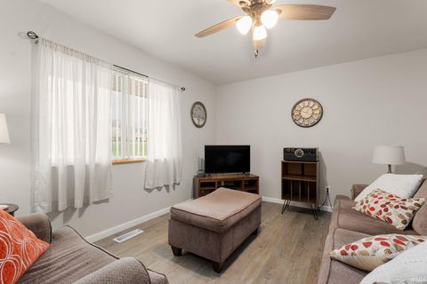 Tiny photo for 19595 Johnson Road, South Bend, IN 46614 (MLS # 202612670)