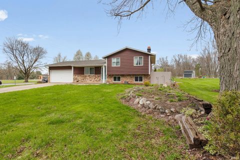 Photo of 19595 Johnson Road, South Bend, IN 46614 (MLS # 202612670)