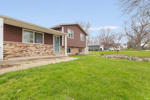 Tiny photo for 19595 Johnson Road, South Bend, IN 46614 (MLS # 202612670)