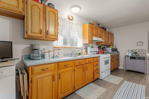 Tiny photo for 19595 Johnson Road, South Bend, IN 46614 (MLS # 202612670)