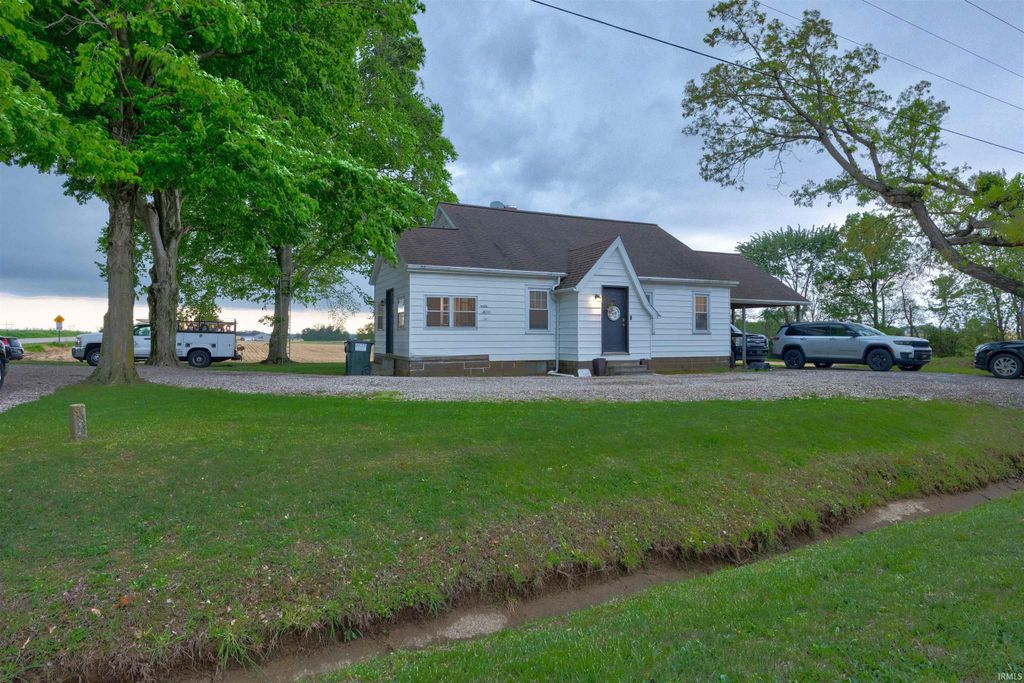 Photo of 5479 E SR 168, Fort Branch, IN 47648 (MLS # 202615503)
