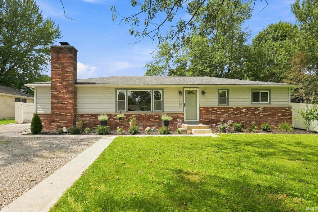 Photo of 7267 Linda Drive, Fort Wayne, IN 46835 (MLS # 202634141)