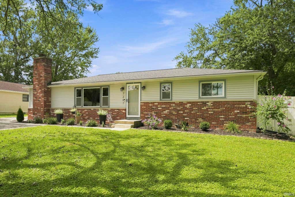 Photo of 7267 Linda Drive, Fort Wayne, IN 46835 (MLS # 202634141)