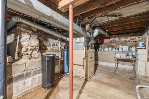 Tiny photo for 404 N Main Street, Syracuse, IN 46567 (MLS # 202630108)