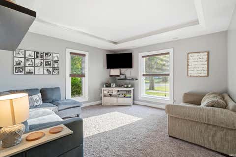 Tiny photo for 404 N Main Street, Syracuse, IN 46567 (MLS # 202630108)