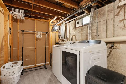 Tiny photo for 6717 Beaty Avenue, Fort Wayne, IN 46809 (MLS # 202618696)