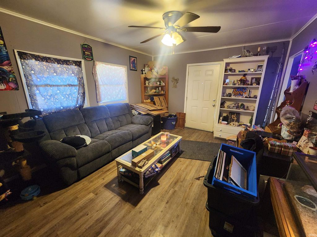 Photo of 2706 Charlotte Avenue, Fort Wayne, IN 46805 (MLS # 202608124)