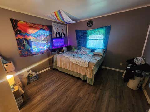 Tiny photo for 2706 Charlotte Avenue, Fort Wayne, IN 46805 (MLS # 202608124)
