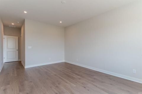Tiny photo for 3163 Goswell Drive, Newburgh, IN 47630 (MLS # 202618882)