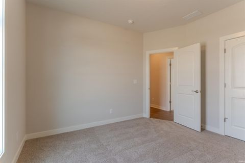 Tiny photo for 3163 Goswell Drive, Newburgh, IN 47630 (MLS # 202618882)