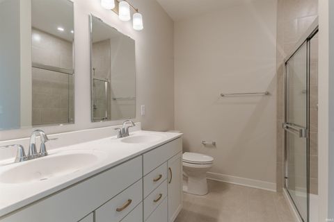 Tiny photo for 3163 Goswell Drive, Newburgh, IN 47630 (MLS # 202618882)