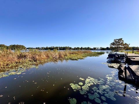 Tiny photo for 11446 W South Park Road, Kewanna, IN 46939 (MLS # 202641898)