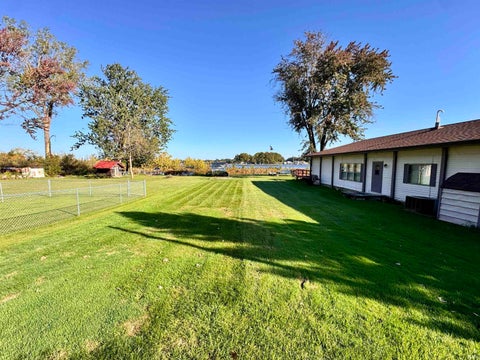 Tiny photo for 11446 W South Park Road, Kewanna, IN 46939 (MLS # 202641898)