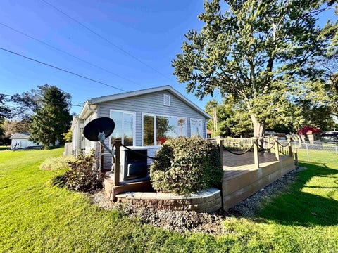 Tiny photo for 11446 W South Park Road, Kewanna, IN 46939 (MLS # 202641898)