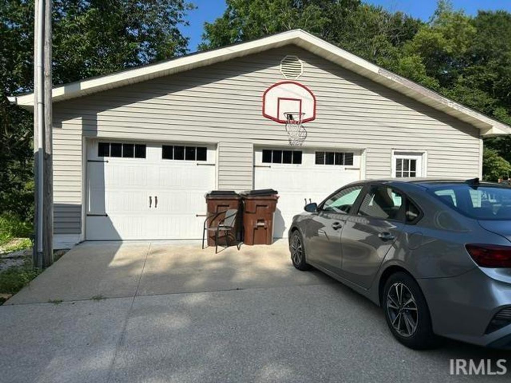 Photo of 5646 N State Road 337 Road, Orleans, IN 47452 (MLS # 202626313)