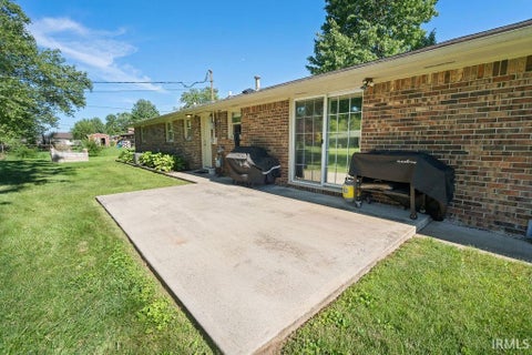 Tiny photo for 4600 Pumpkin Leaf Drive, Kokomo, IN 46902 (MLS # 202625083)
