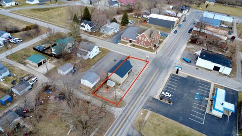 Tiny photo for 100 W Broadway Street, Bunker Hill, IN 46914 (MLS # 202606744)