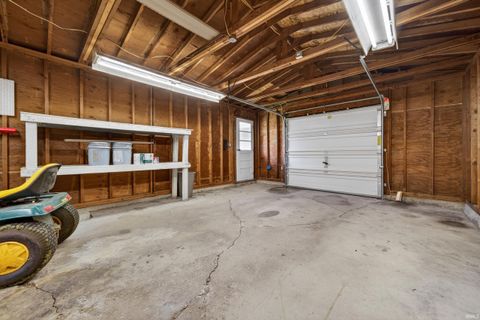 Tiny photo for 1025 DANBURY Drive, Kokomo, IN 46901 (MLS # 202614682)