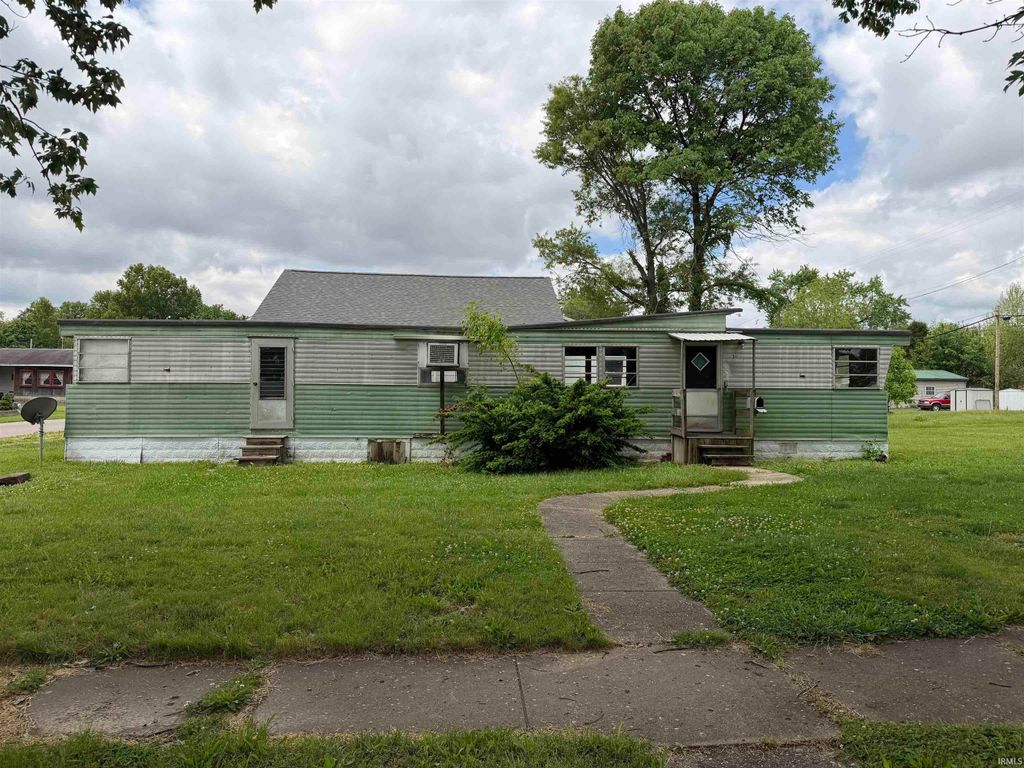 Photo of 315-311 W Division Street, Oakland City, IN 47660 (MLS # 202616541)