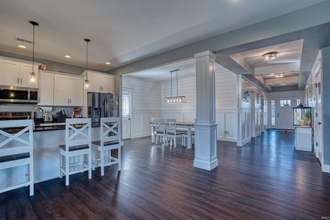 Tiny photo for 1330 Helen Court, Boonville, IN 47601 (MLS # 202622760)