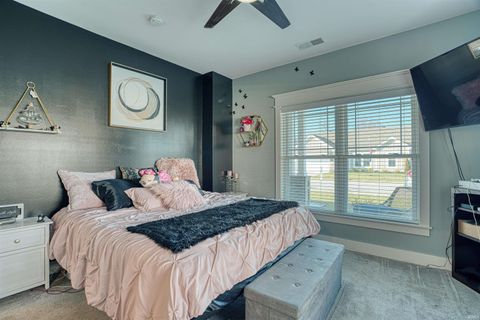 Tiny photo for 1330 Helen Court, Boonville, IN 47601 (MLS # 202622760)