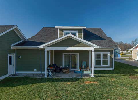 Tiny photo for 1330 Helen Court, Boonville, IN 47601 (MLS # 202622760)