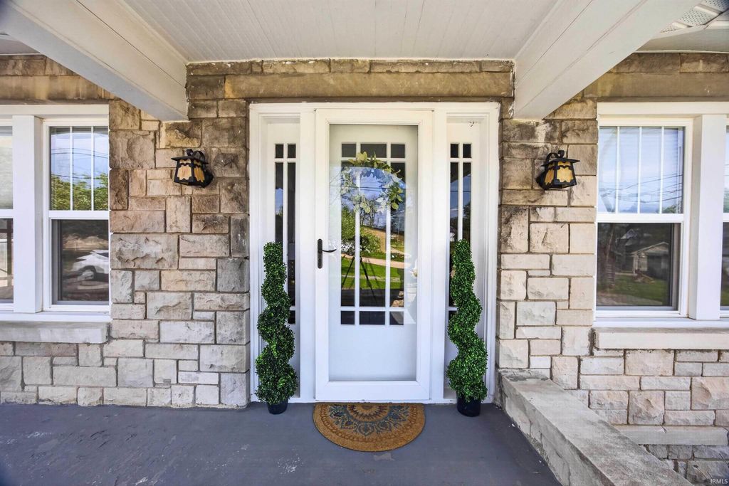 Photo of 1208 T Street, Bedford, IN 47421 (MLS # 202613133)