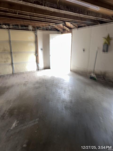 Tiny photo for 1009 E Spraker Street, Kokomo, IN 46901 (MLS # 202549793)