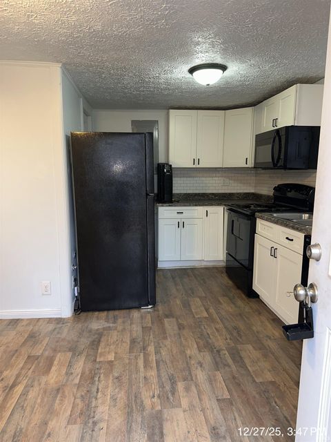 Tiny photo for 1009 E Spraker Street, Kokomo, IN 46901 (MLS # 202549793)