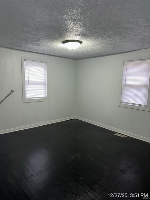 Tiny photo for 1009 E Spraker Street, Kokomo, IN 46901 (MLS # 202549793)