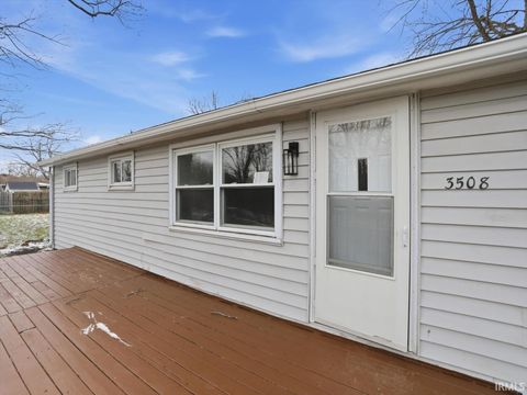 Tiny photo for 3508 E Wysor Street, Muncie, IN 47303 (MLS # 202609010)